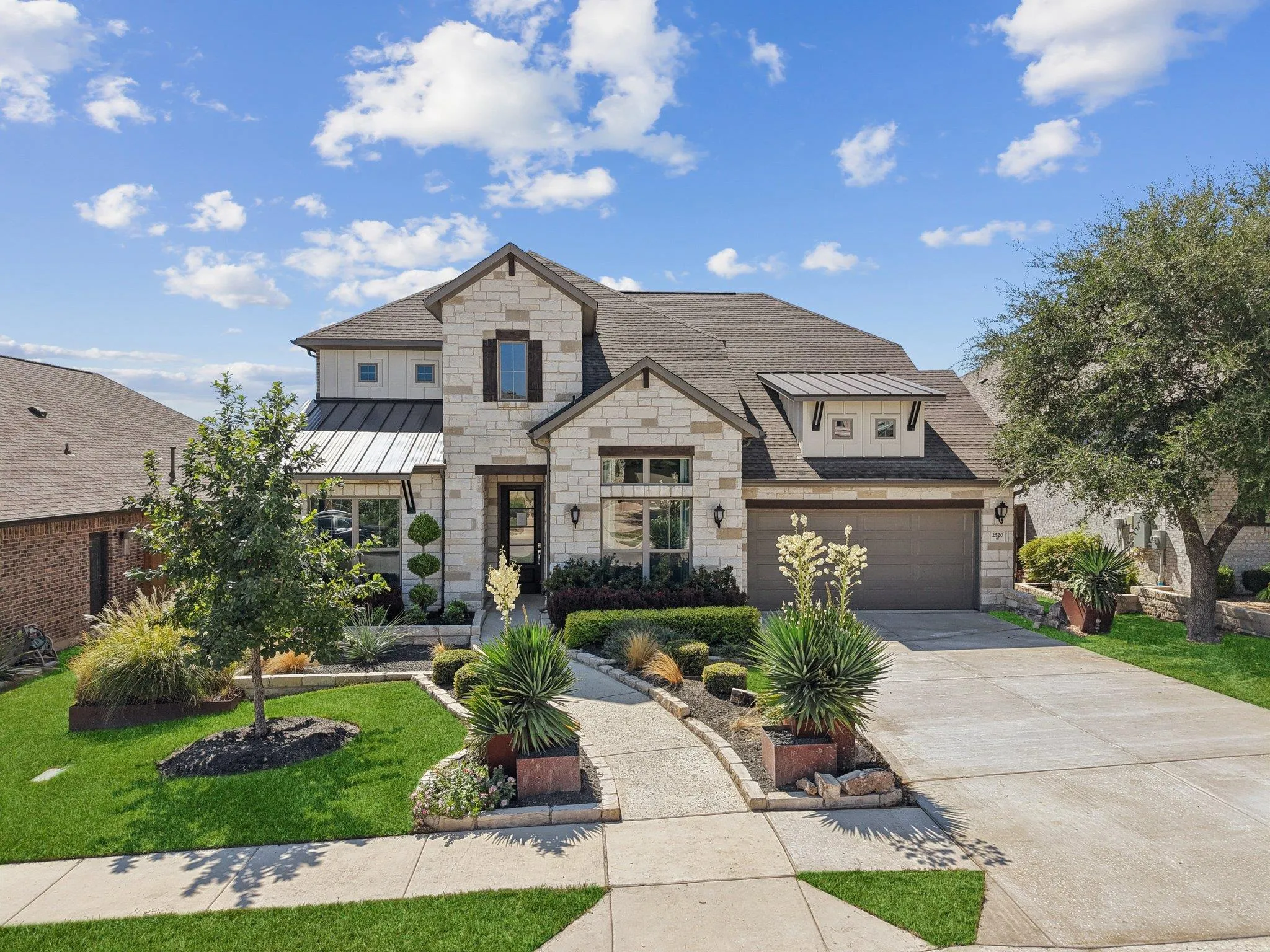 Photo 5 of 2520 CARRETERA DR
