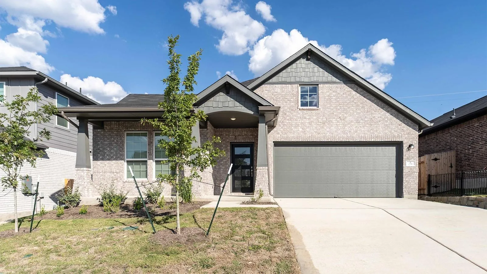 Photo of 251 GREY LEAF RD, Buda, TX, 78610