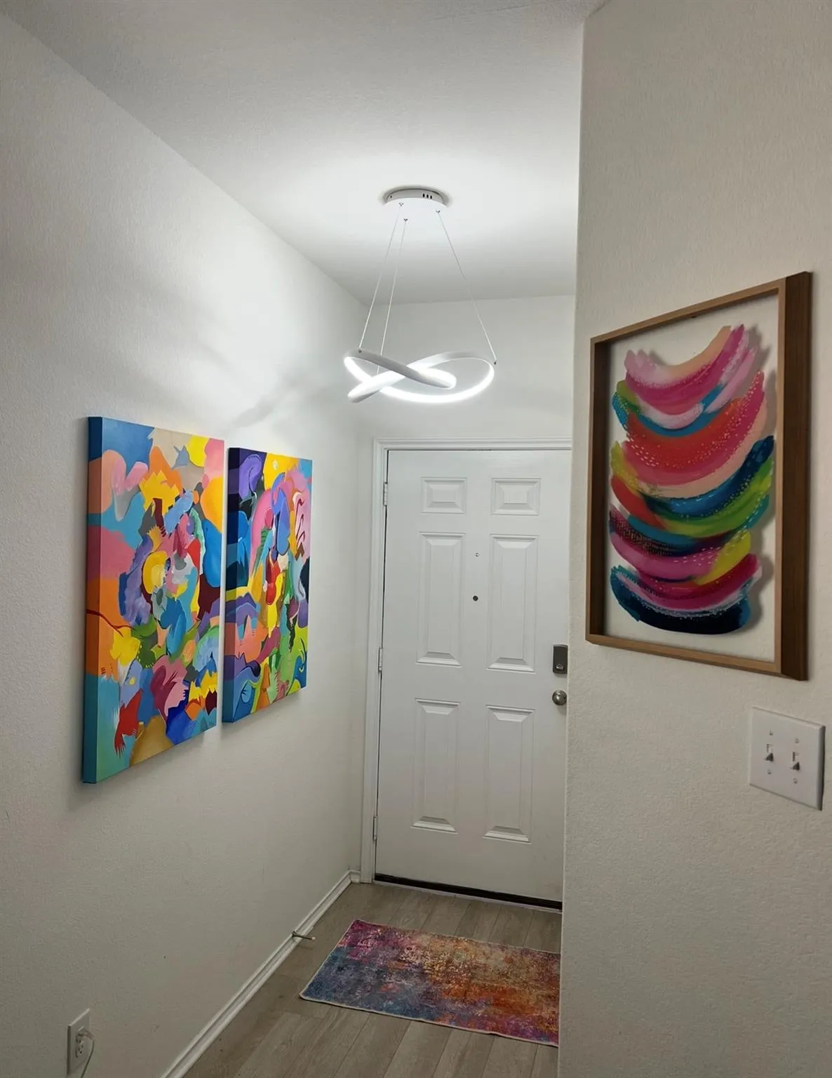 Photo 2 of 504 BARBARY COAST LN LN