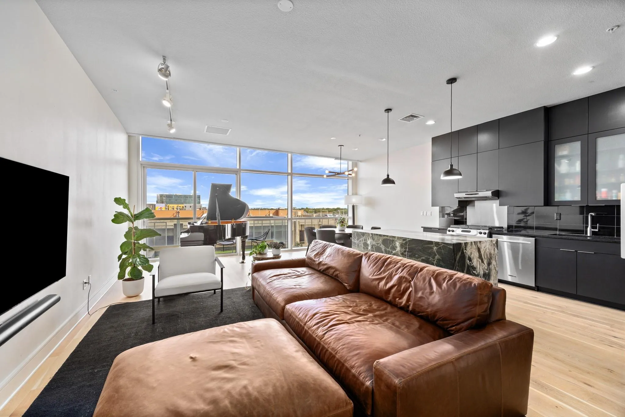 Photo of 555 E 5TH ST #521, Austin, TX, 78701
