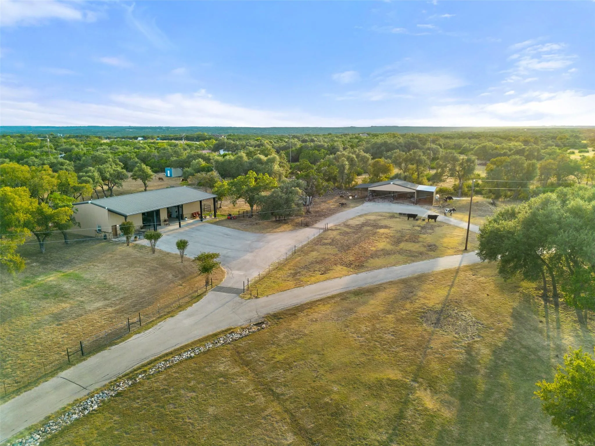 Photo 4 of 2700 COUNTY ROAD 282 RD