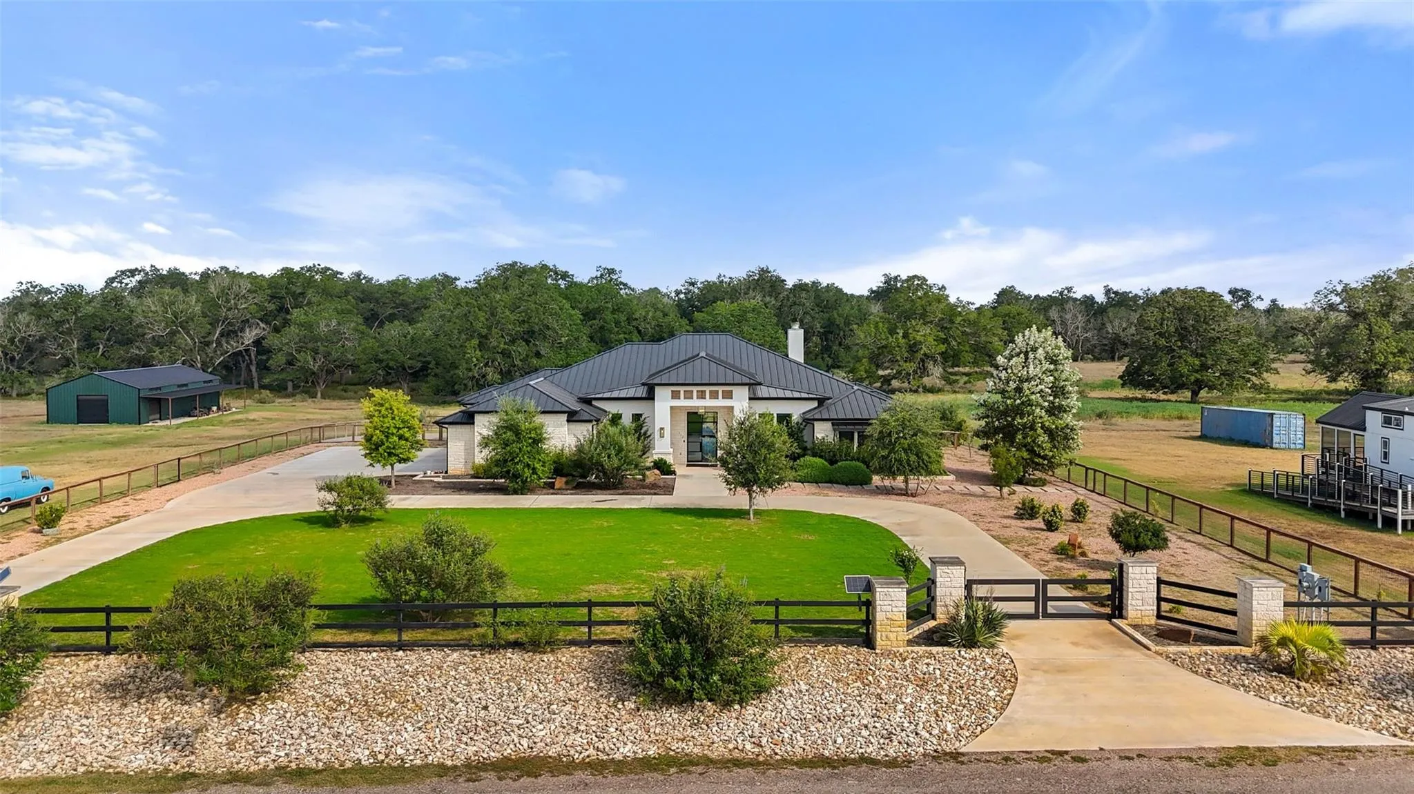 Photo of 212 DOC BRYSON, Bastrop, TX, 78602