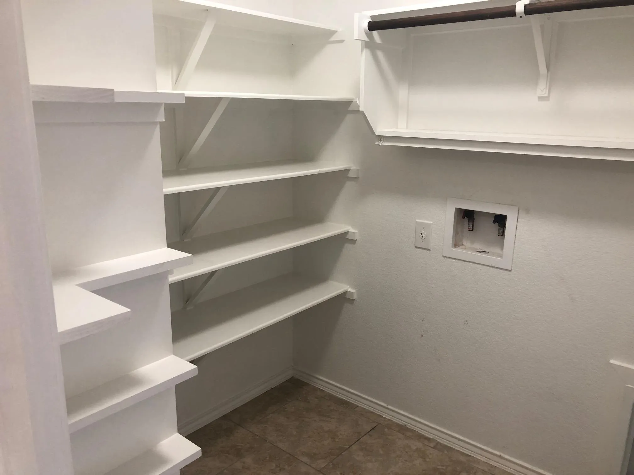 Photo 5 of 3505 BRECKENRIDGE DR