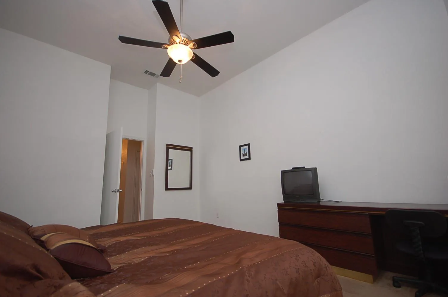Photo 5 of 1908 SAN ANTONIO ST #312