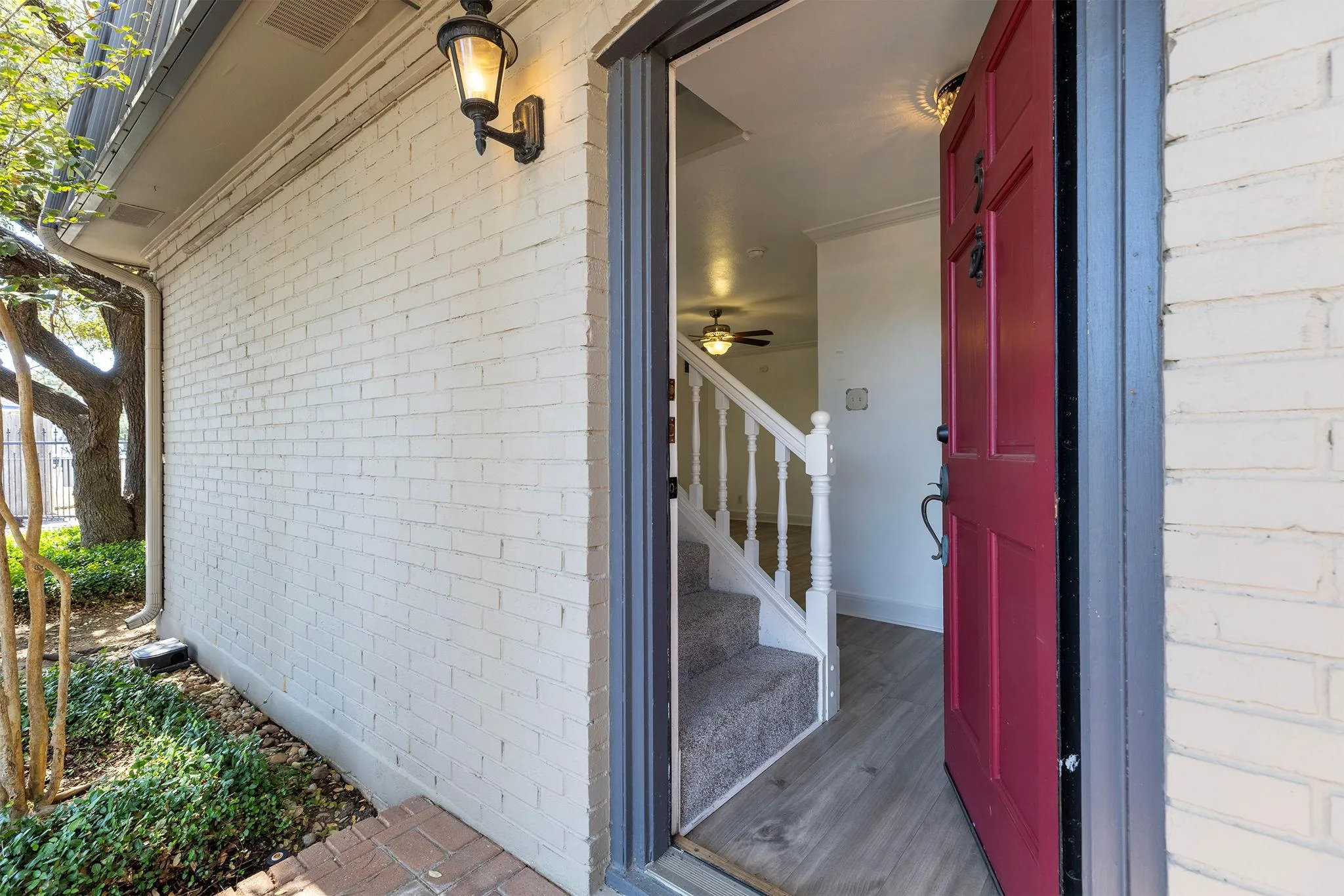 Photo 2 of 2500 STECK AVE #5