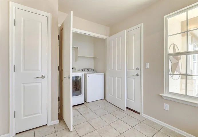 111 Sandy Creek Trl, Georgetown, Texas 78633