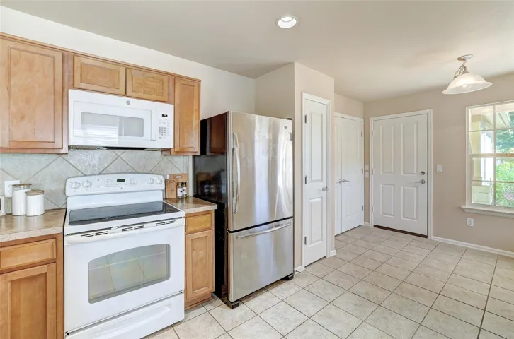 111 Sandy Creek Trl, Georgetown, Texas 78633