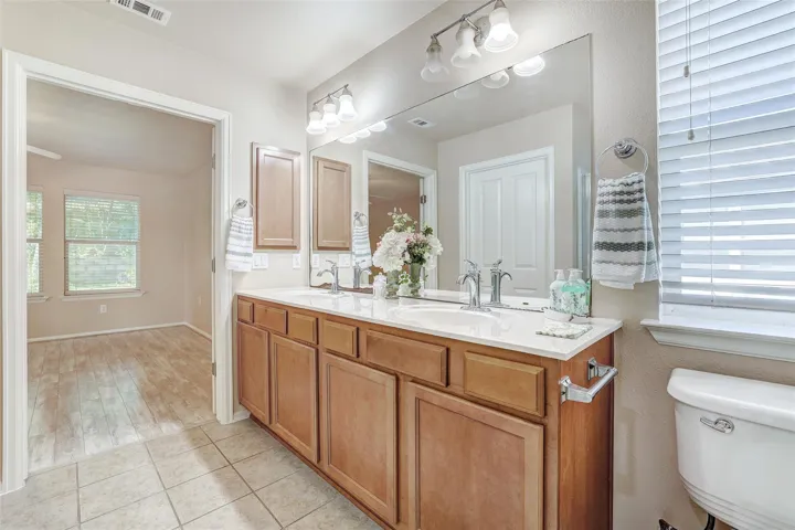 111 Sandy Creek Trl, Georgetown, Texas 78633