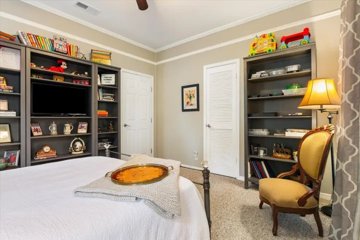 This is another angle  of the guest bedroom...