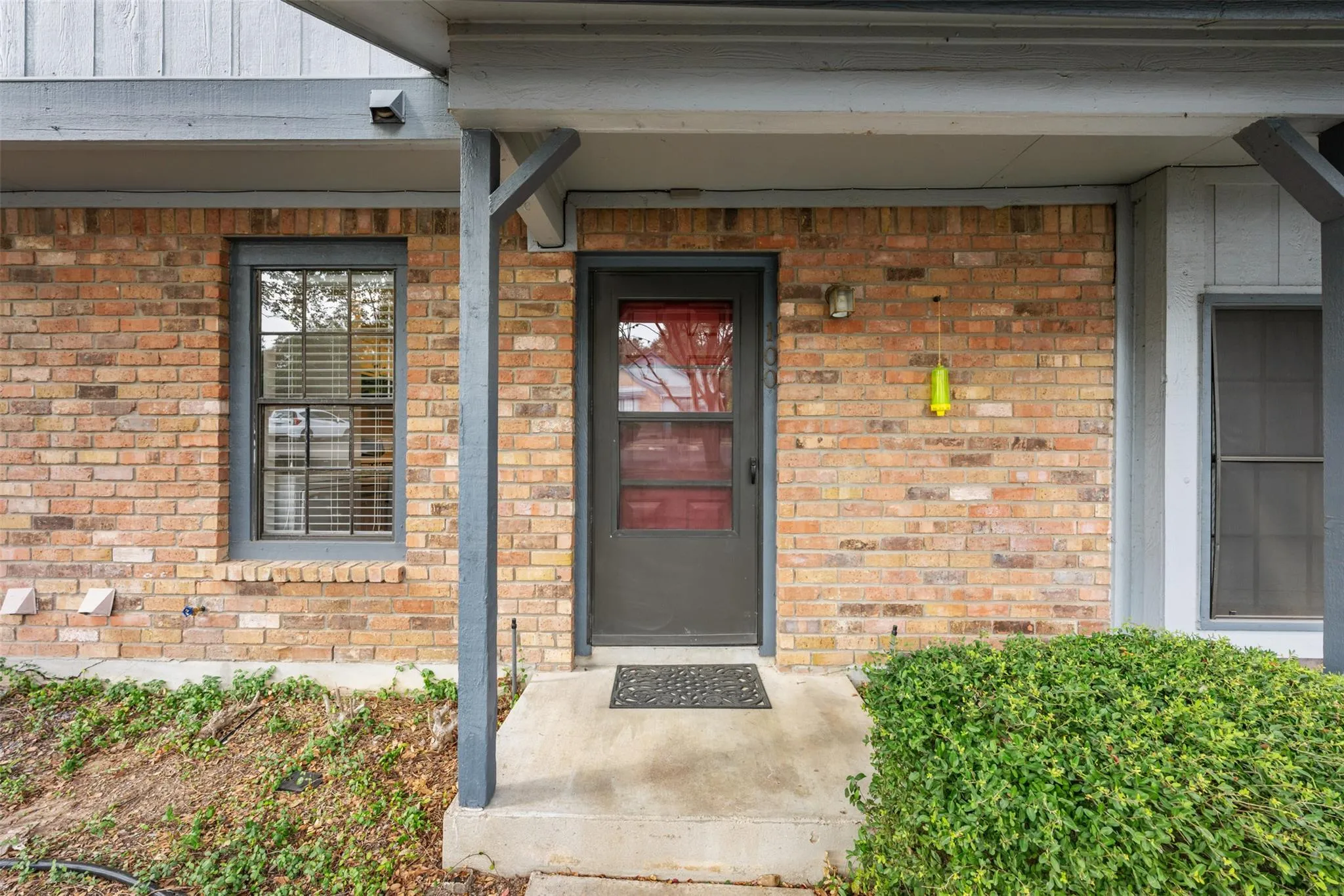 Photo of 1411 N GRACY FARMS LN N #100, Austin, TX, 78758