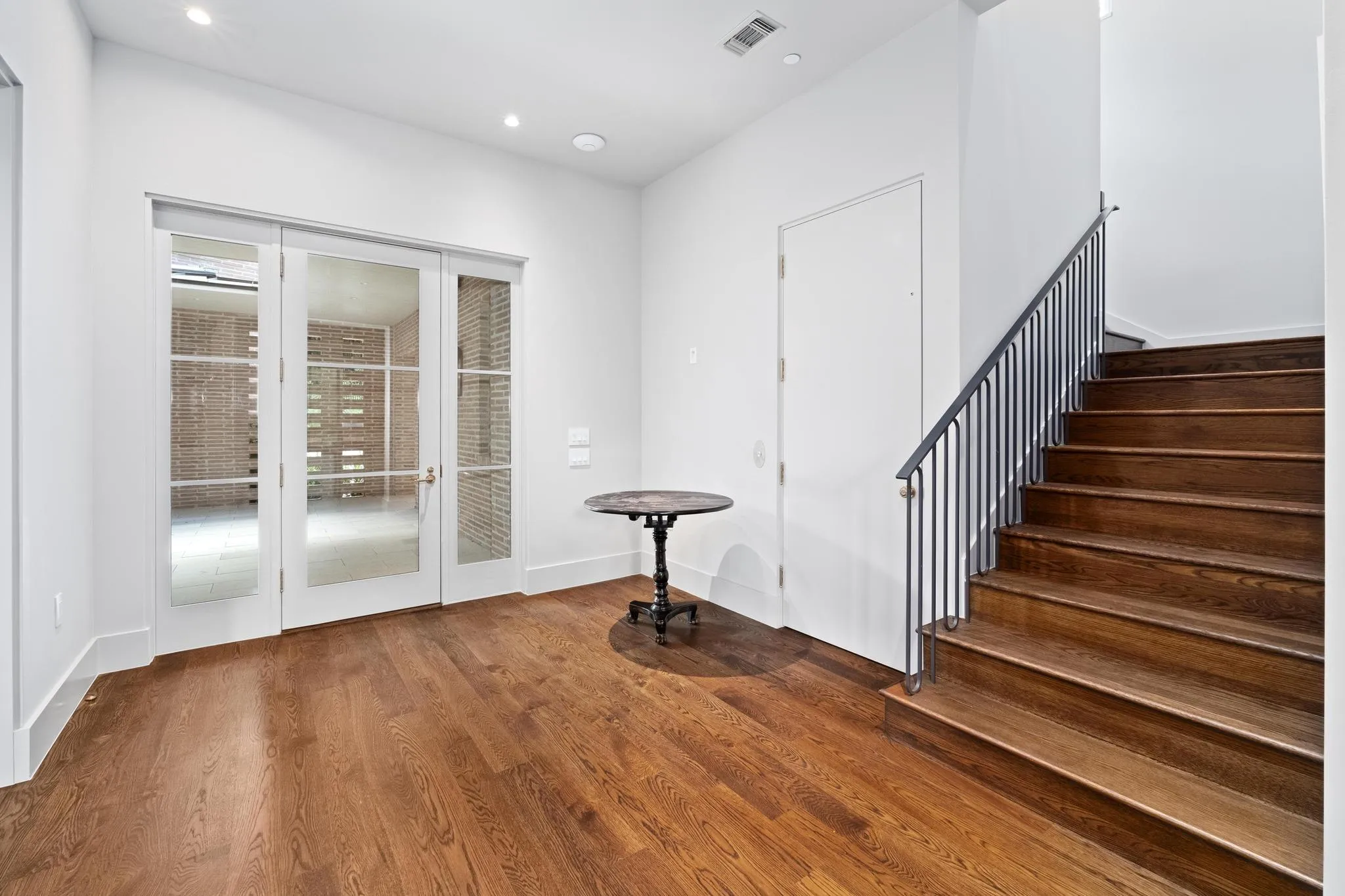 Photo 5 of 4500 RIVER WOOD CT