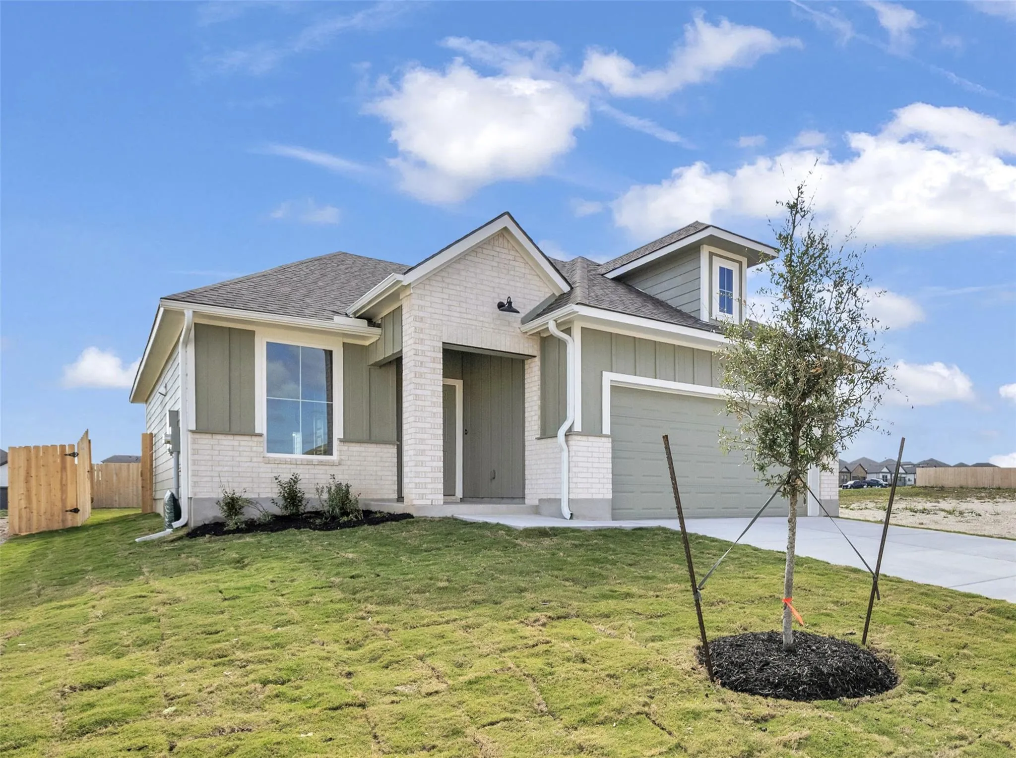 Photo 4 of 308 BOATRIGHT BLVD