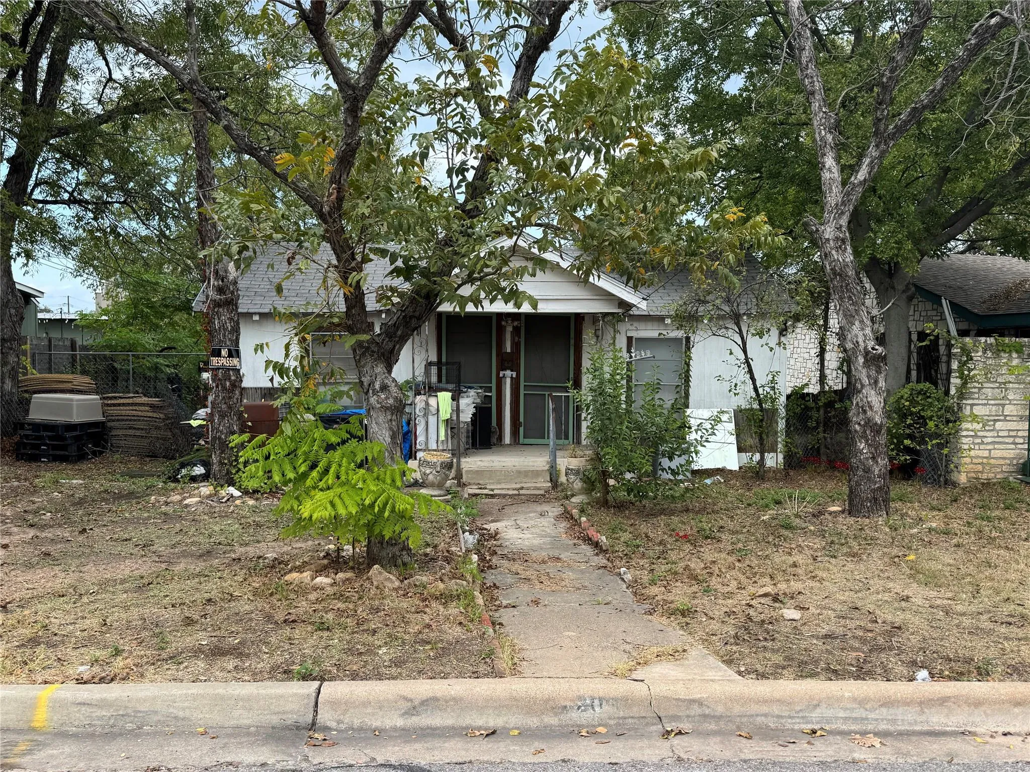 Photo of 2010 PEOPLES ST, Austin, TX, 78702