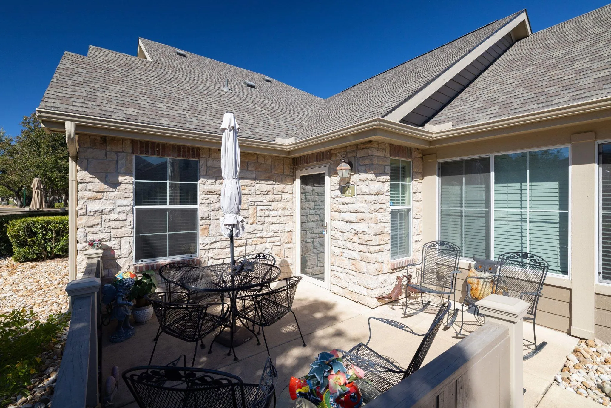 Photo 4 of 30 WILDWOOD DR #32