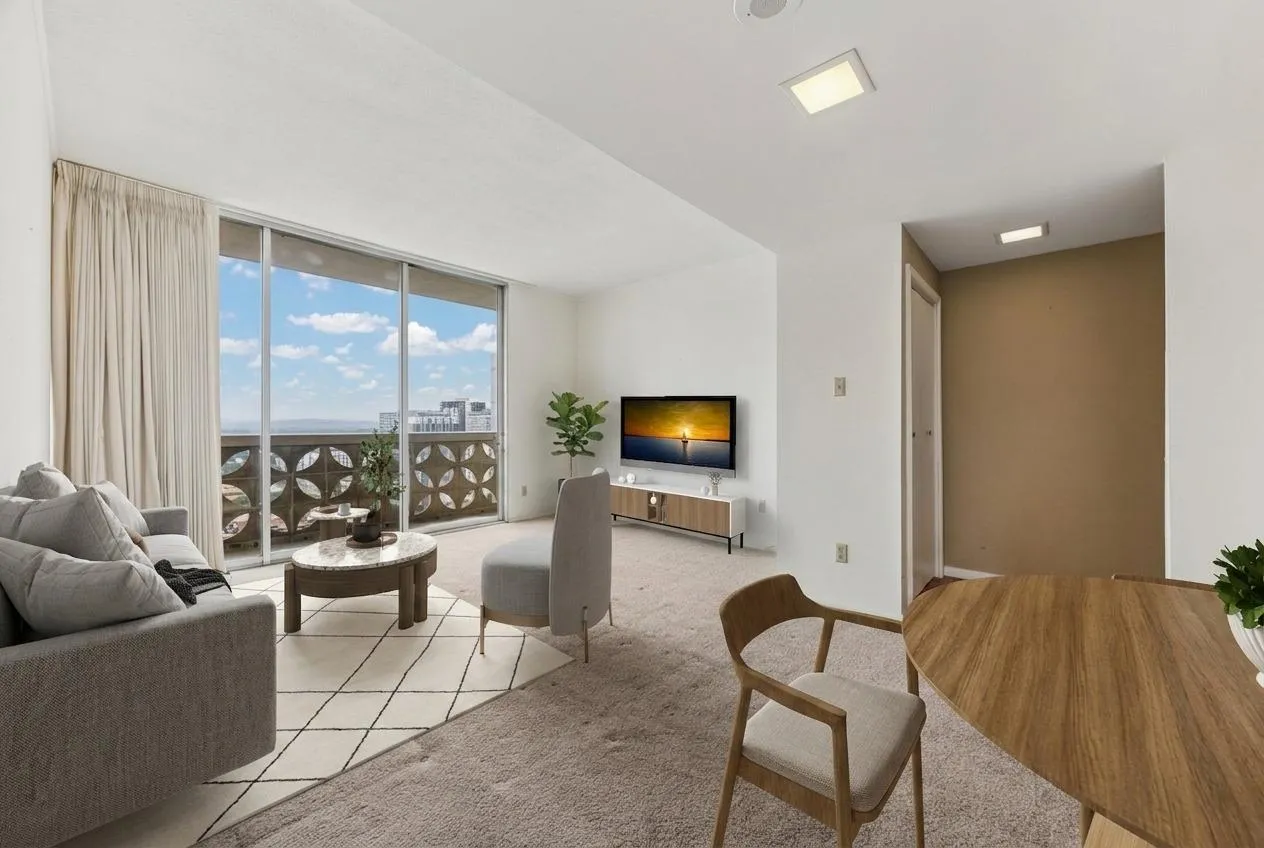 Photo 3 of 1801 LAVACA ST #14K