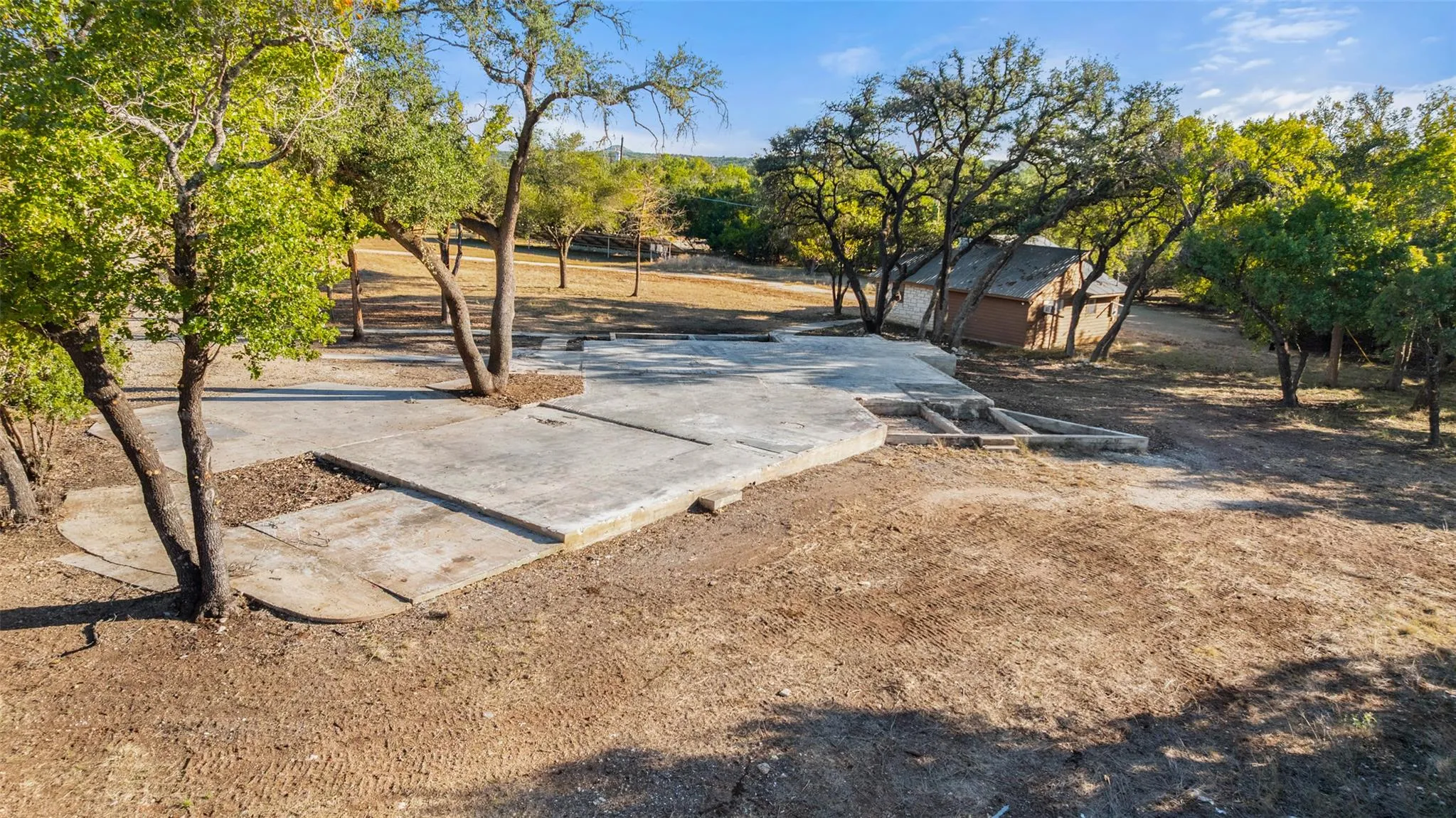 Photo 4 of 205 MESQUITE TRL