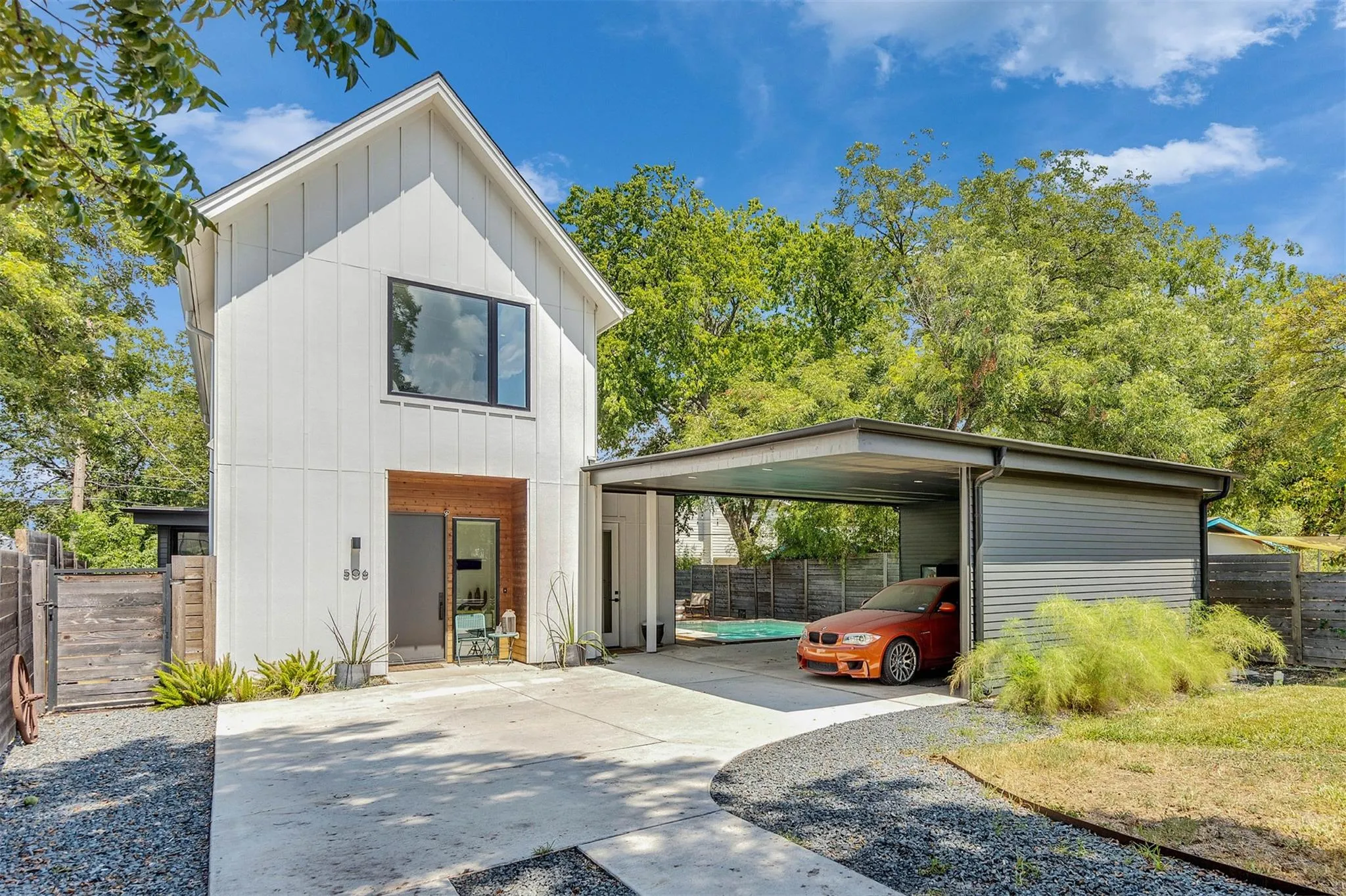 Photo of 506 POWELL CIR, Austin, 78704
