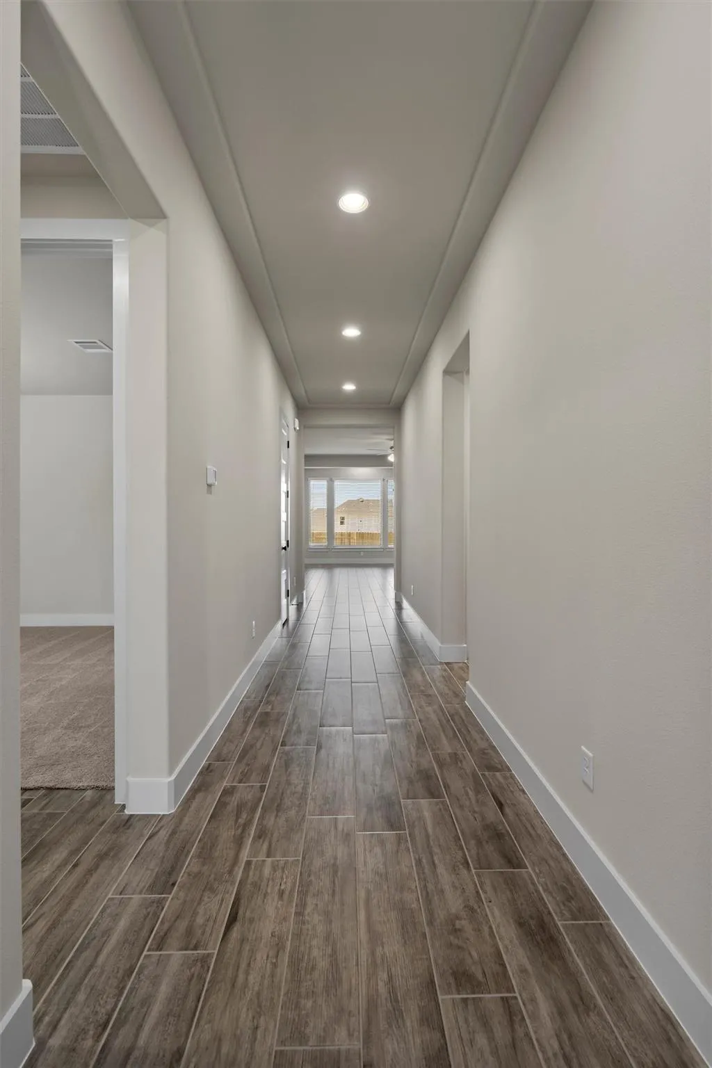 Photo 5 of 216 SCENIC HILLS CIR