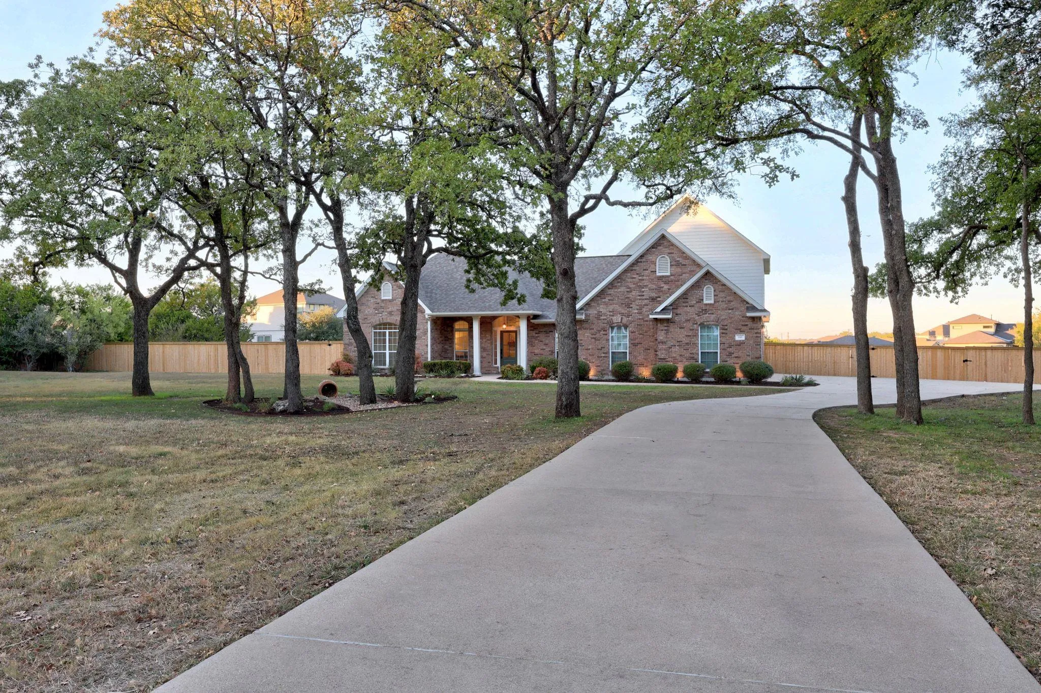 Photo of 116 OAK PLAZA DR, Georgetown, TX, 78628