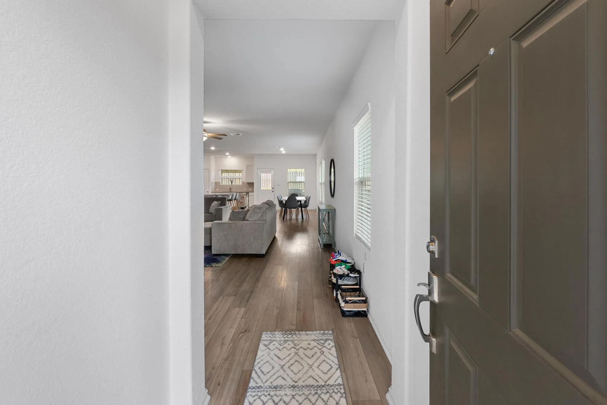 Photo 4 of 1240 SWEETSPIRE ST