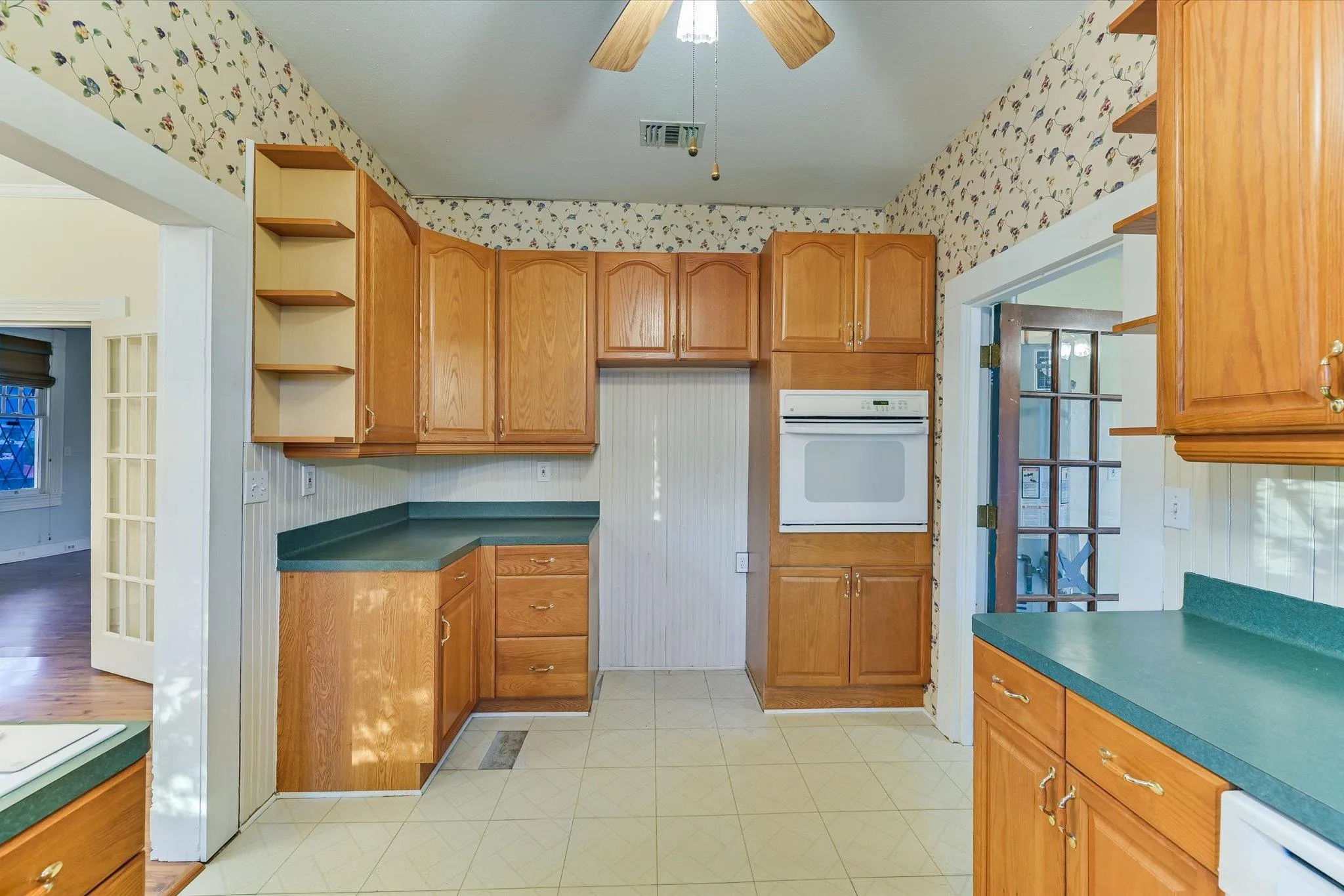 Photo 5 of 306 GARWOOD ST