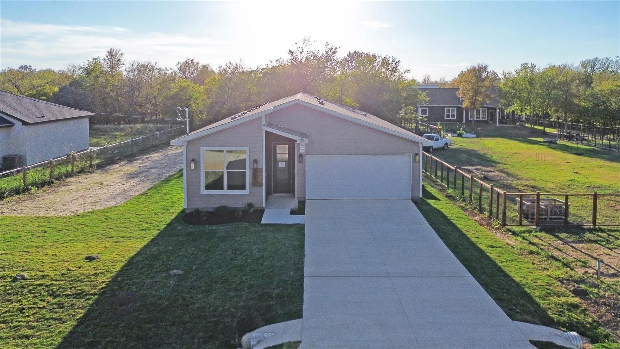 Photo of 151 KAWAINUI LN, Bastrop, TX, 78602