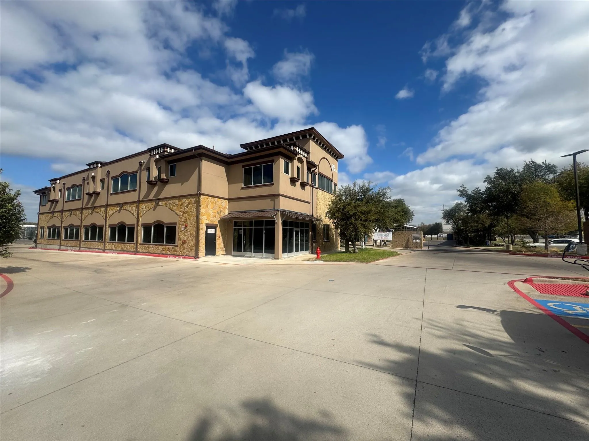 Photo 2 of 3115 KENAI DR #BLDG 2