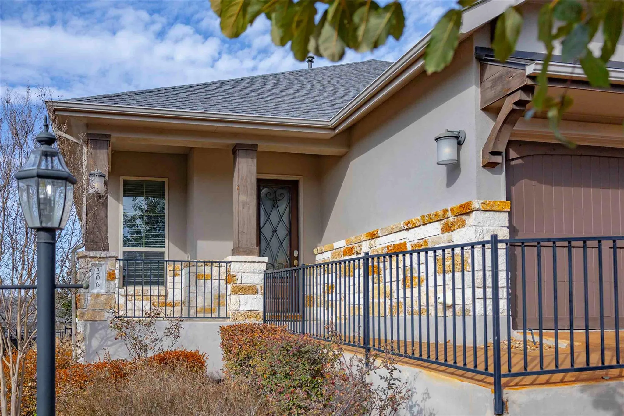 Photo of 206 CARTWHEEL BND #138, Austin, TX, 78738