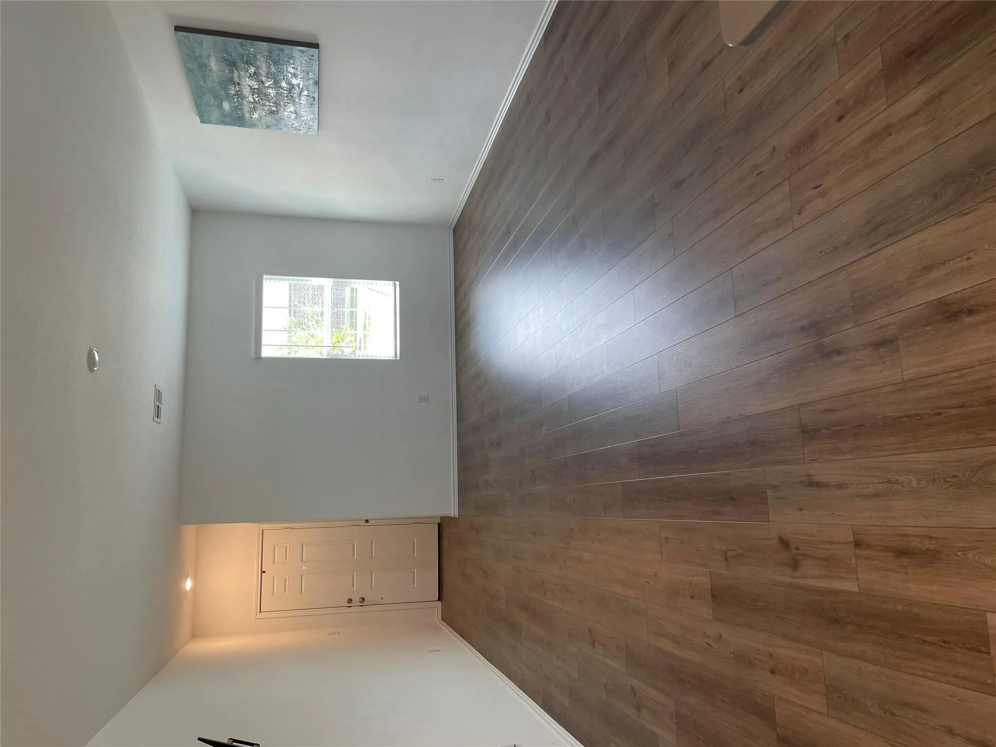 Photo 5 of 109 SEMINOLE DR
