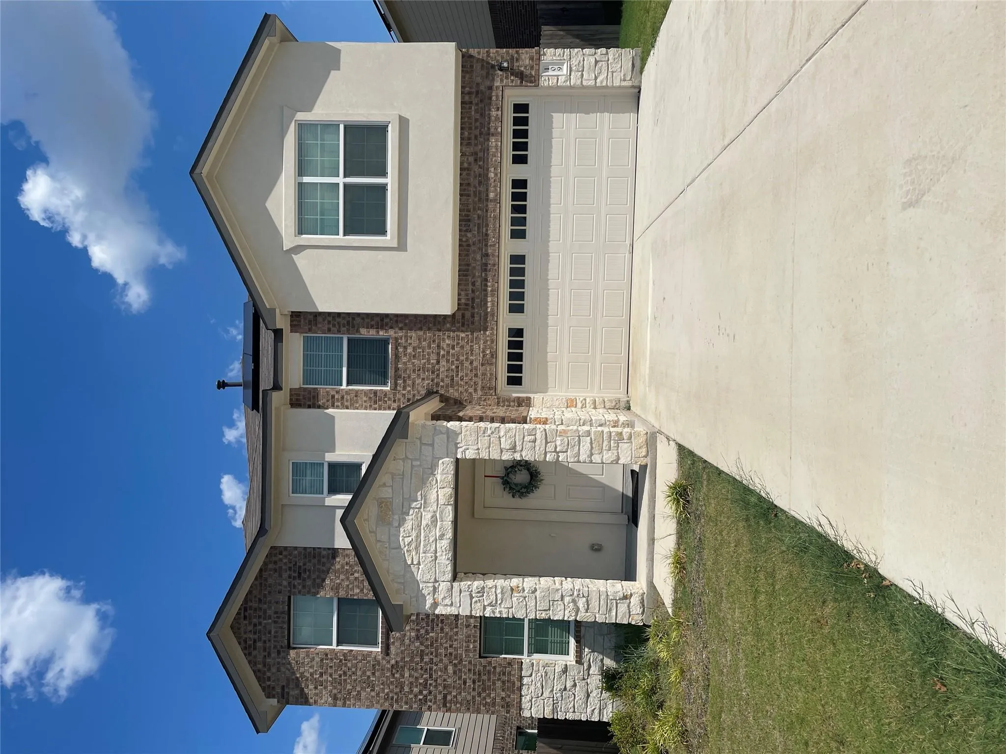 Photo of 109 SEMINOLE DR, San Marcos, TX, 78666