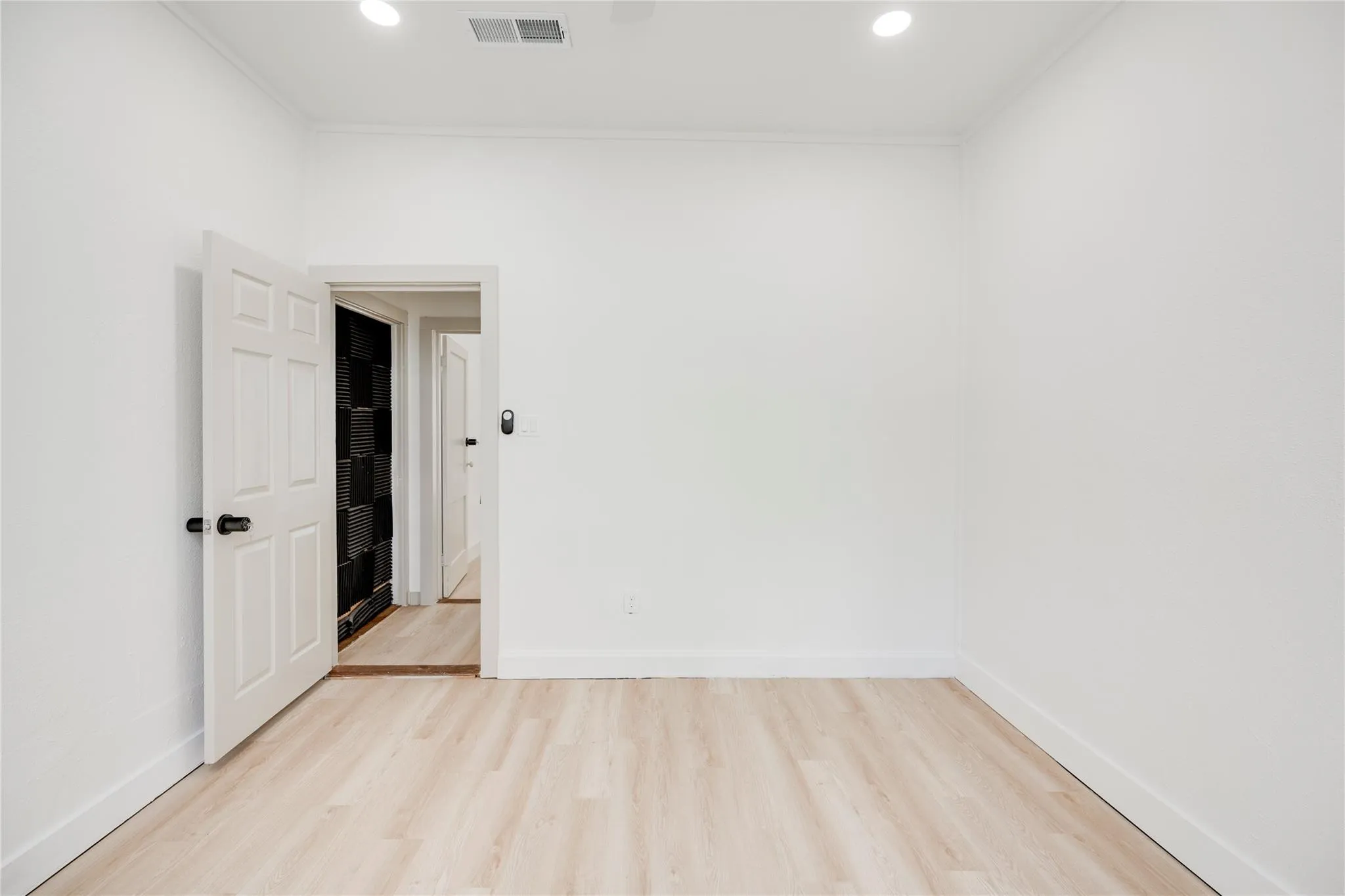 Photo 5 of 81 SAN MARCOS ST #F
