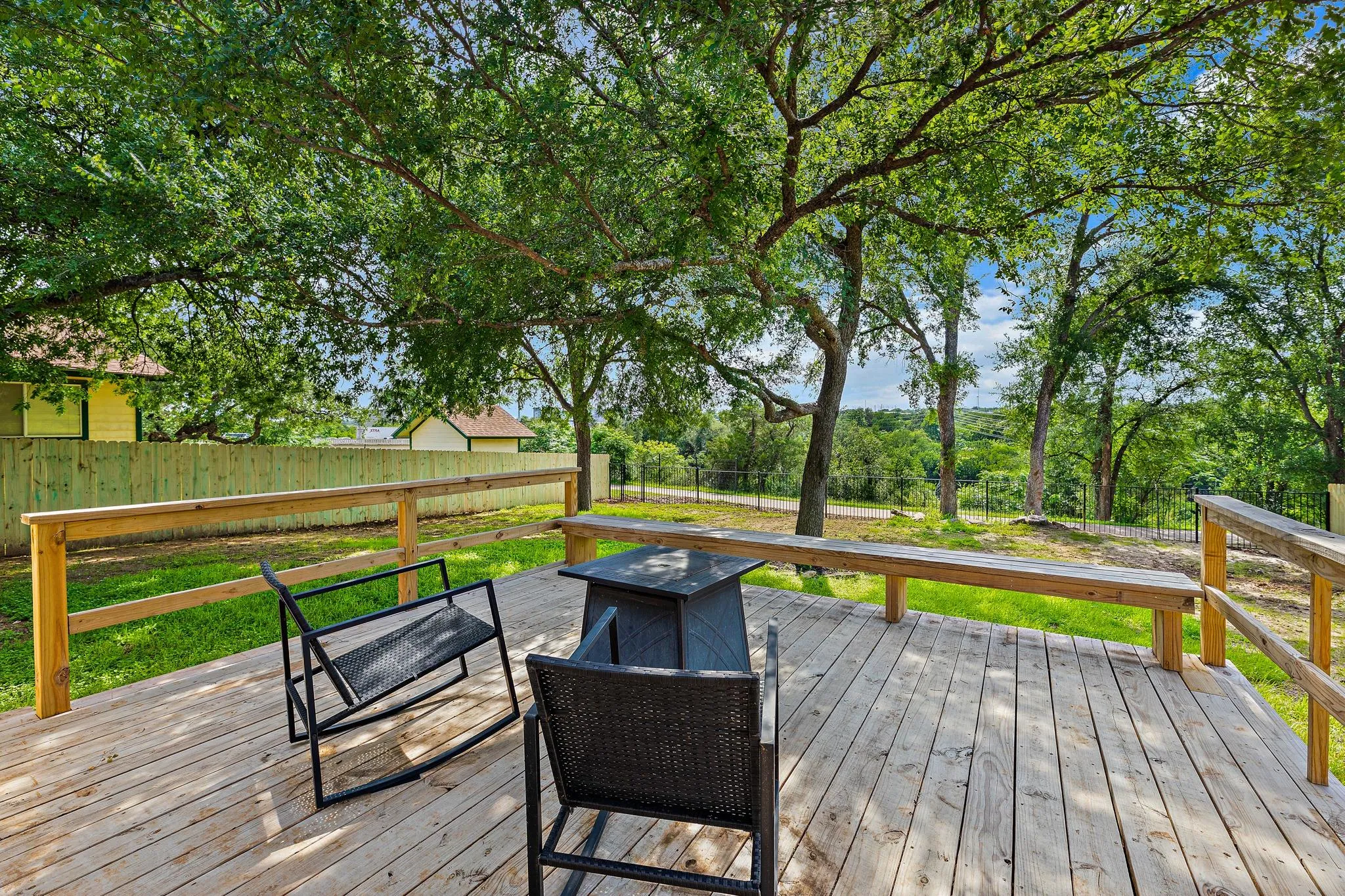 Photo of 1004 SCENIC DR, Georgetown, TX, 78626