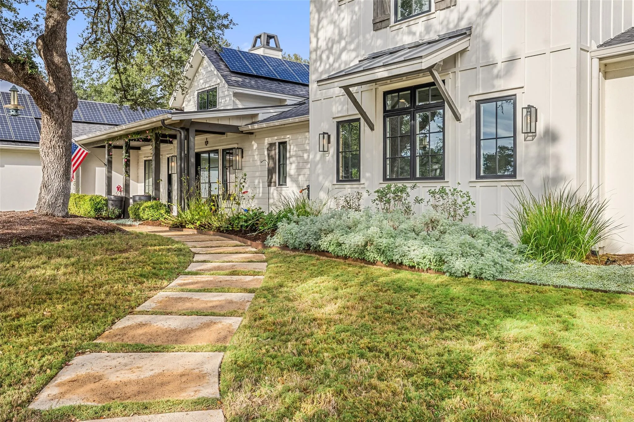 Photo of 16908 WHISPERING BREEZE NONE, Austin, 78738