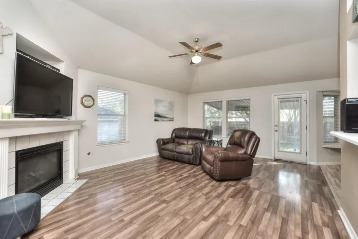 1503 Barcus Dr, Georgetown, Texas 78626