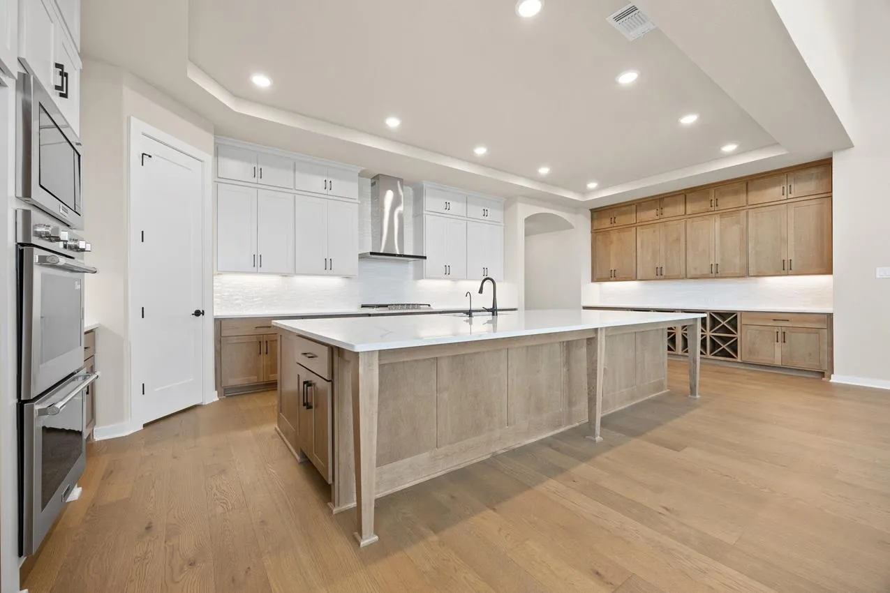 Photo 4 of 108 RIBERA DR