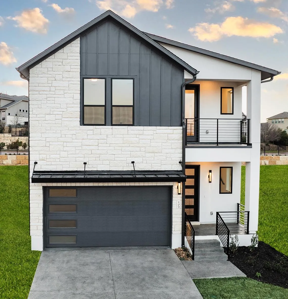 Photo of 109 PENNYBACKER LN, Lakeway, TX, 78738