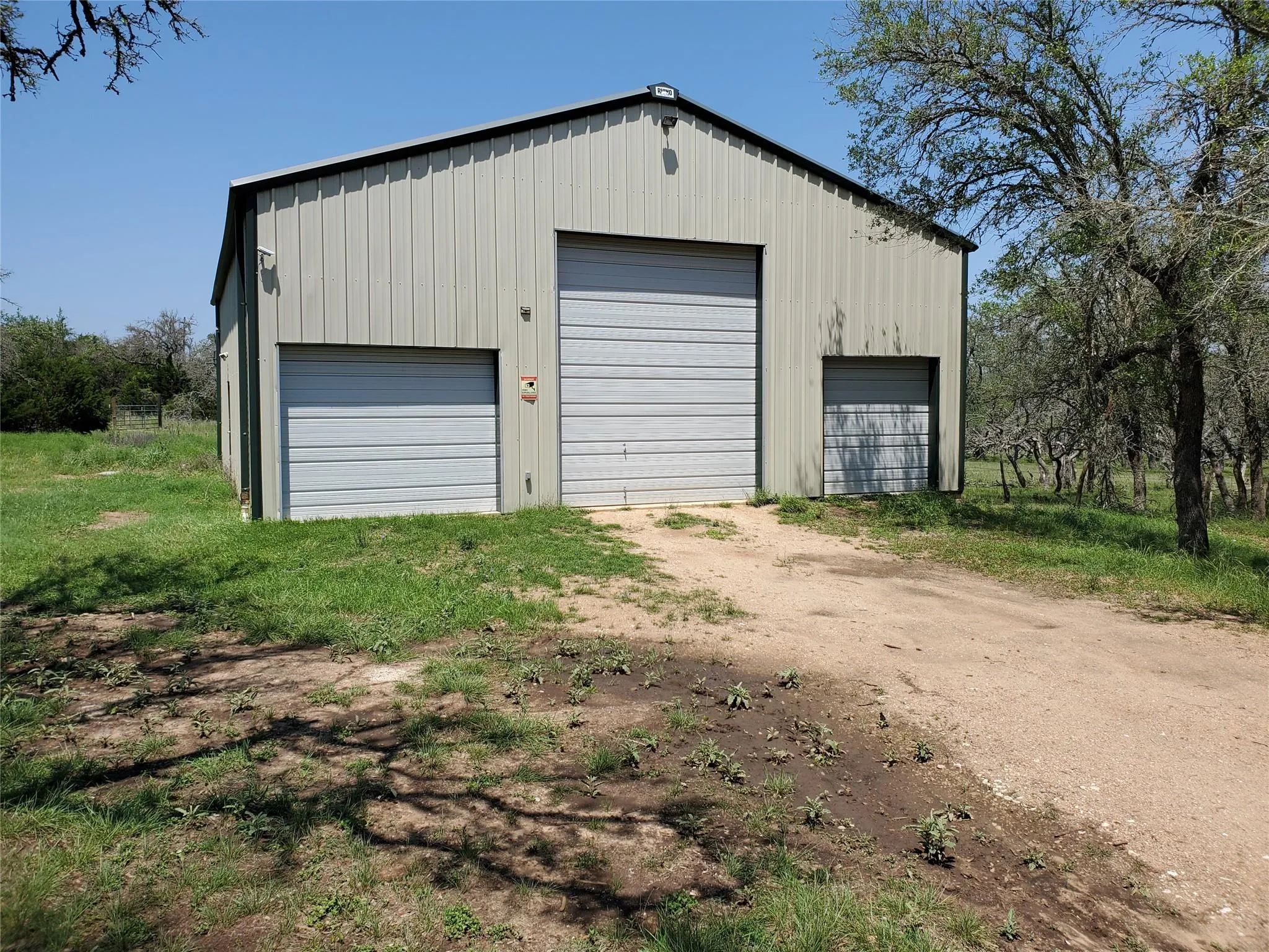 Photo of 1010 MARTIN RD, Dripping Springs, TX, 78620