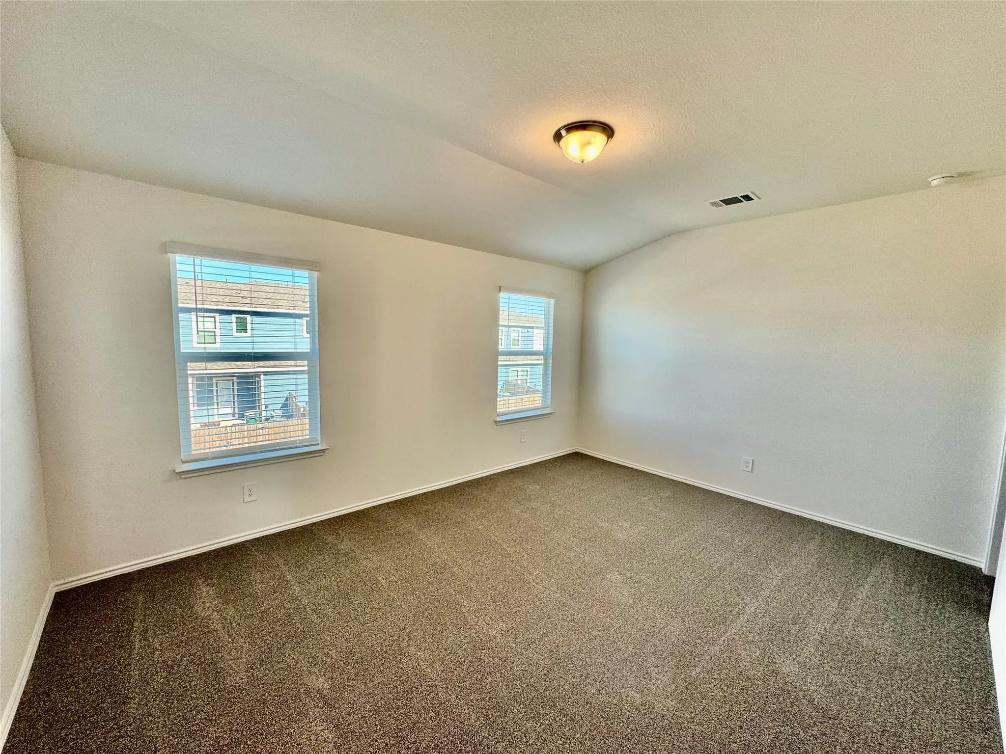 Photo 4 of 105 CALCITE RD #2