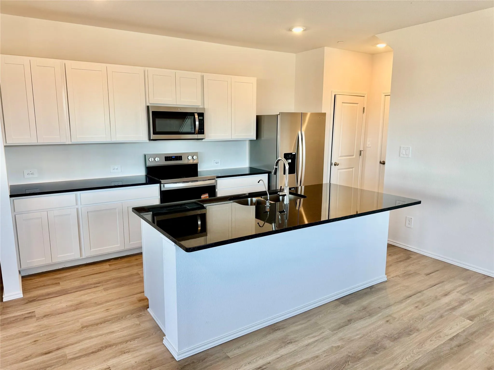 Photo 2 of 105 CALCITE RD #1