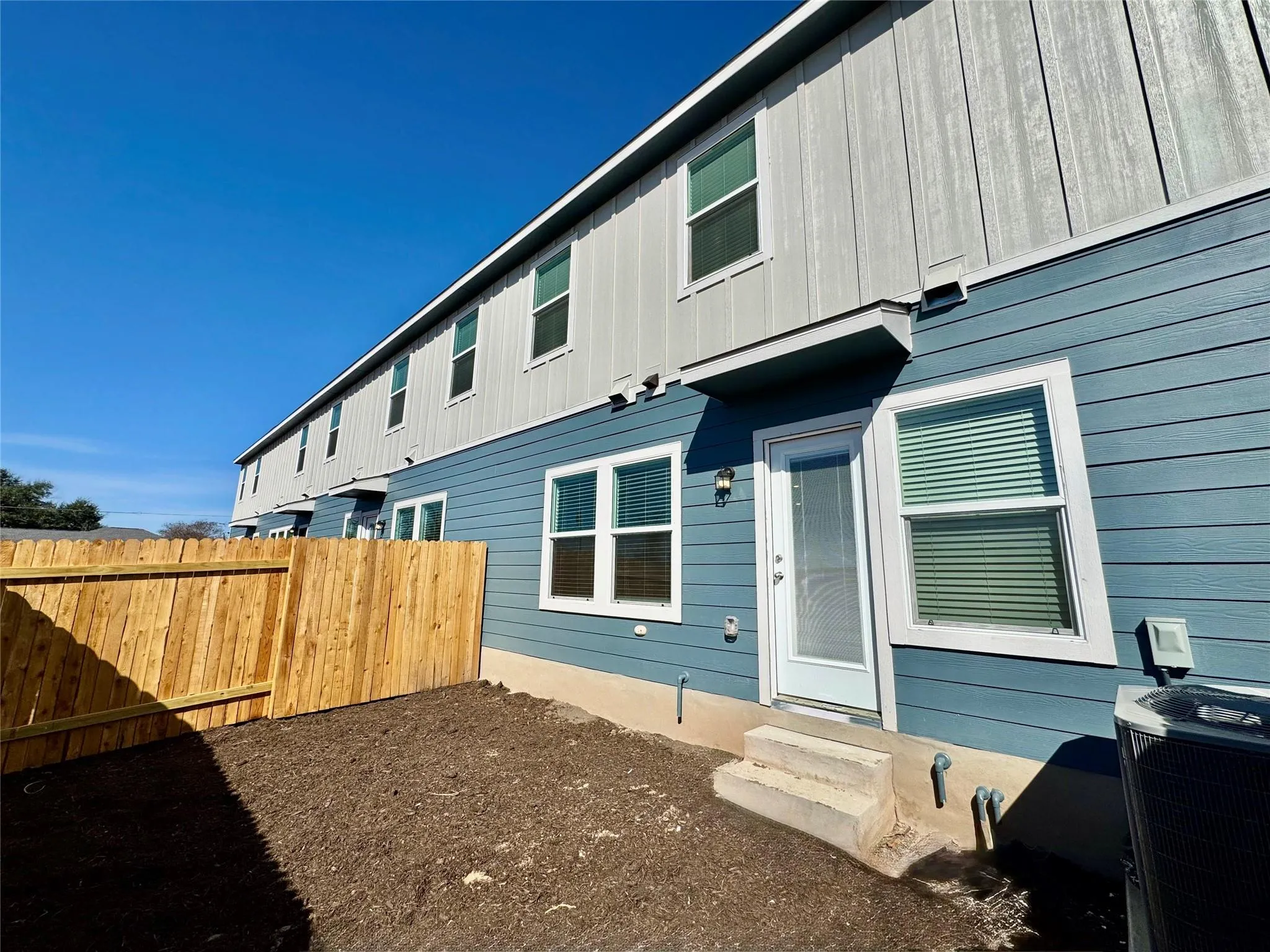 Photo 5 of 104 CALCITE RD #4