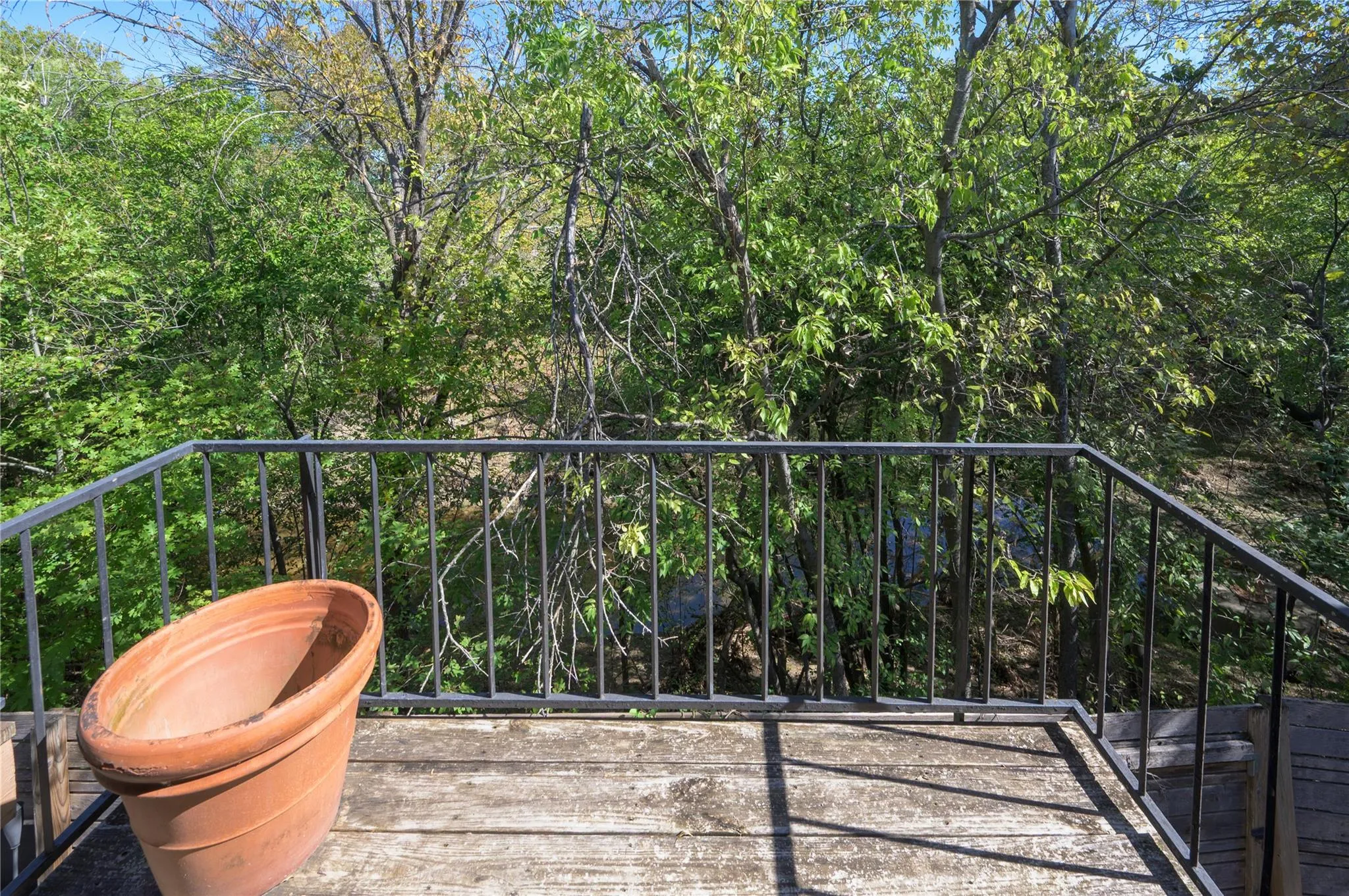 Photo 3 of 7801 SHOAL CREEK BLVD #252