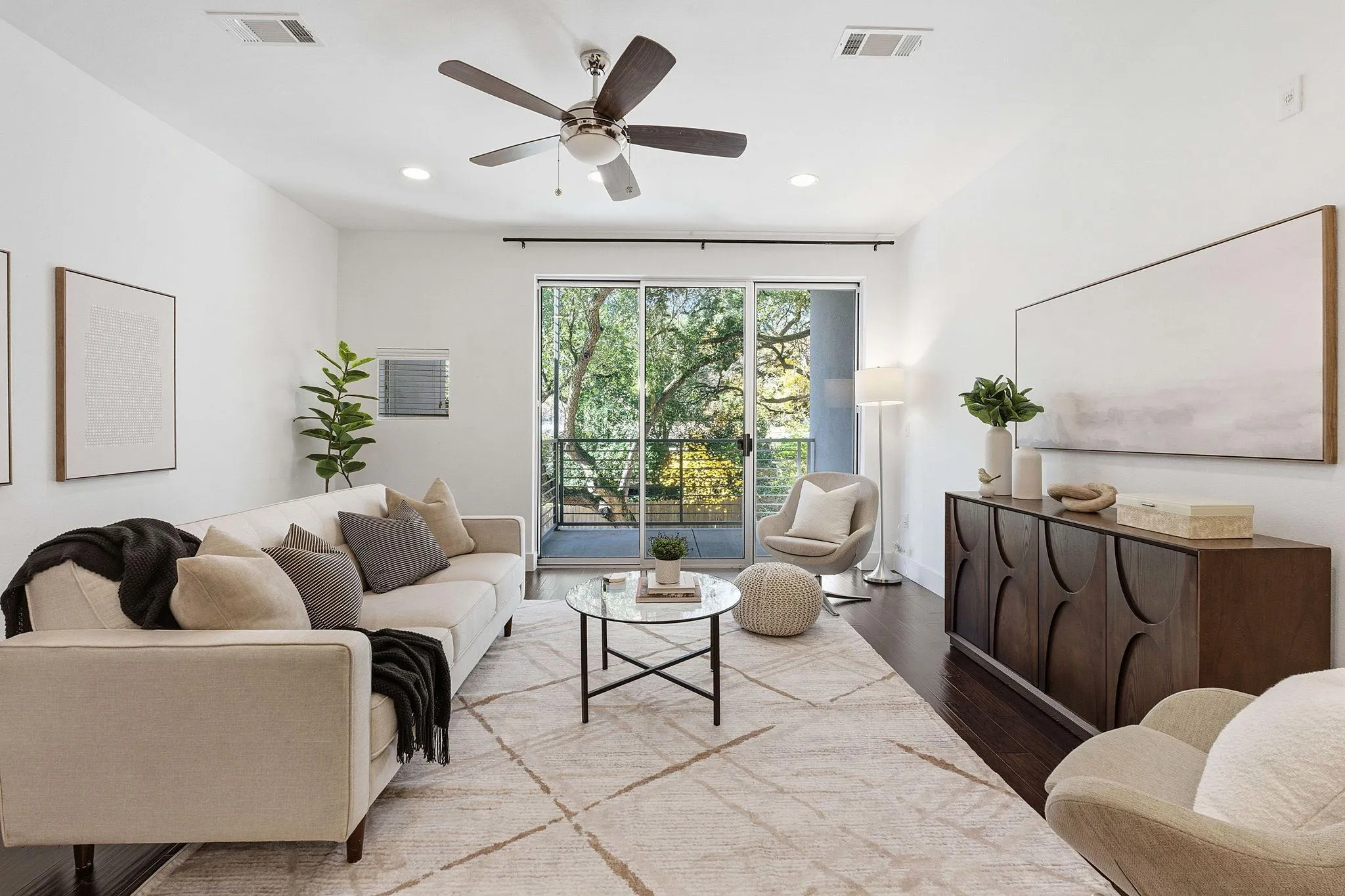 Photo of 2002 GLEN ALLEN ST #104, Austin, TX, 78704