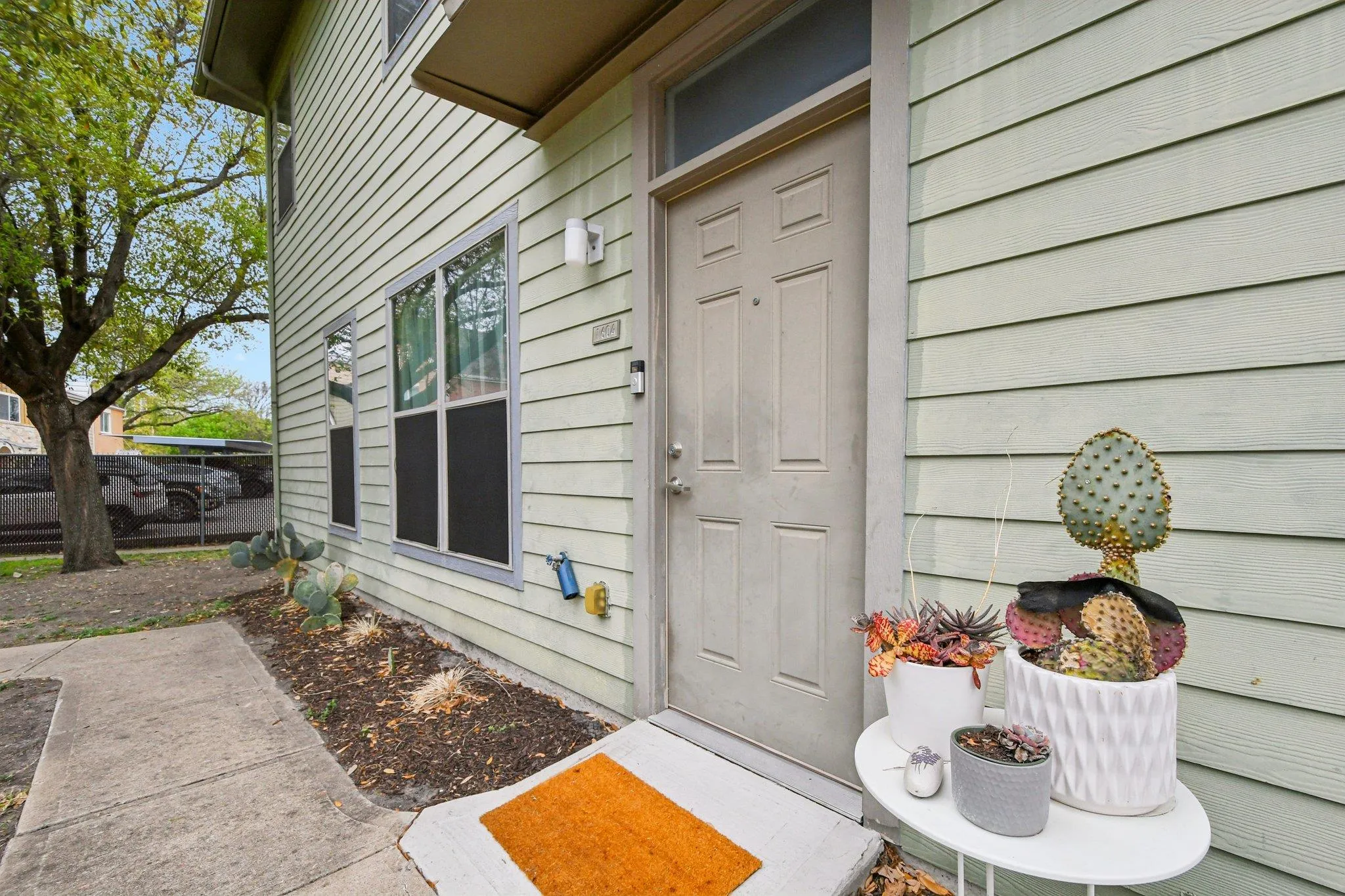 Photo 3 of 1201 GROVE BLVD #1604