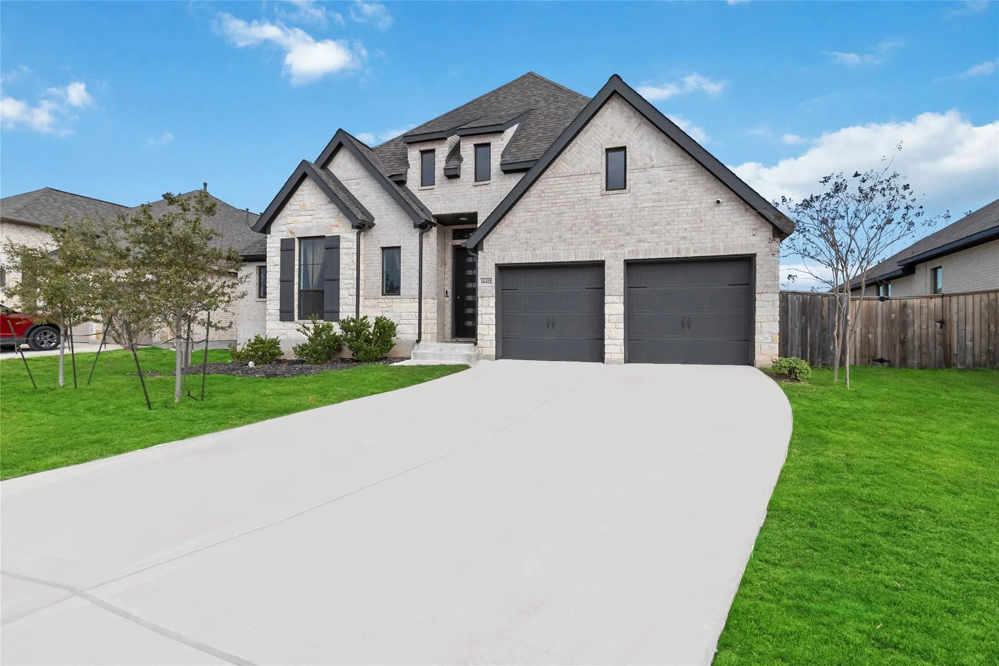 Photo 5 of 14421 KIRA LN