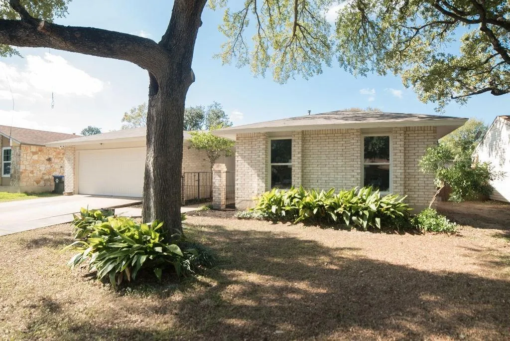 Photo of 12108 JILL SUE CT, Austin, TX, 78750
