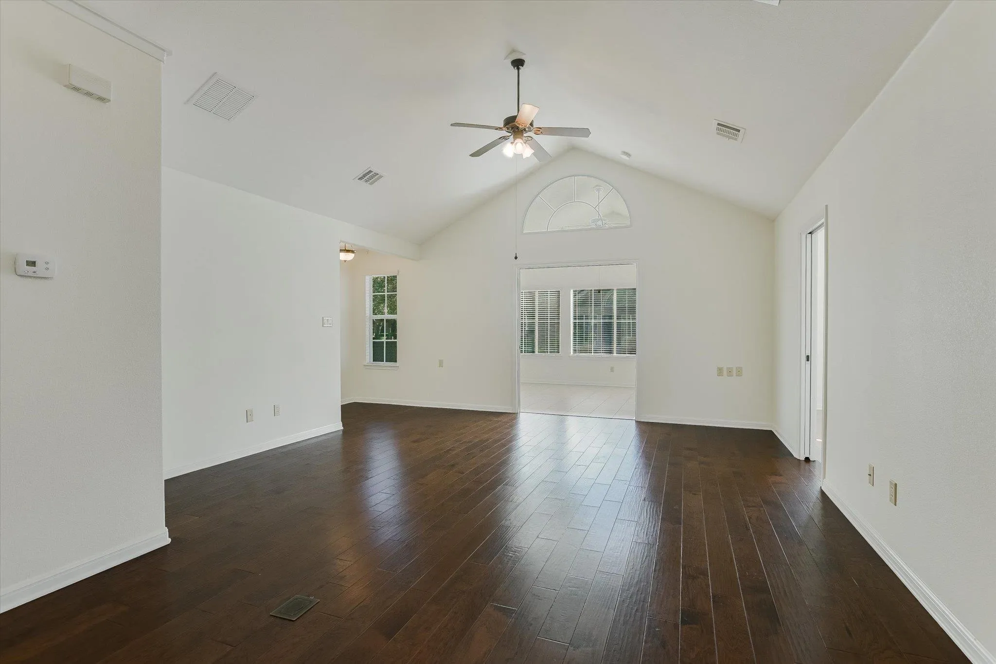 Photo 5 of 30 WILDWOOD DR #111