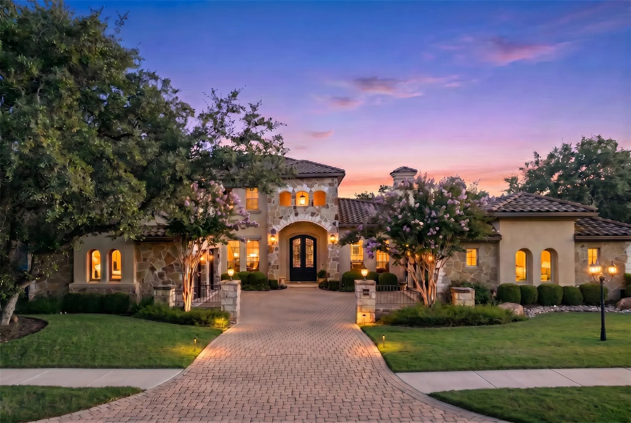 Photo of 504 BLACK WOLF RUN, Lakeway, TX, 78738