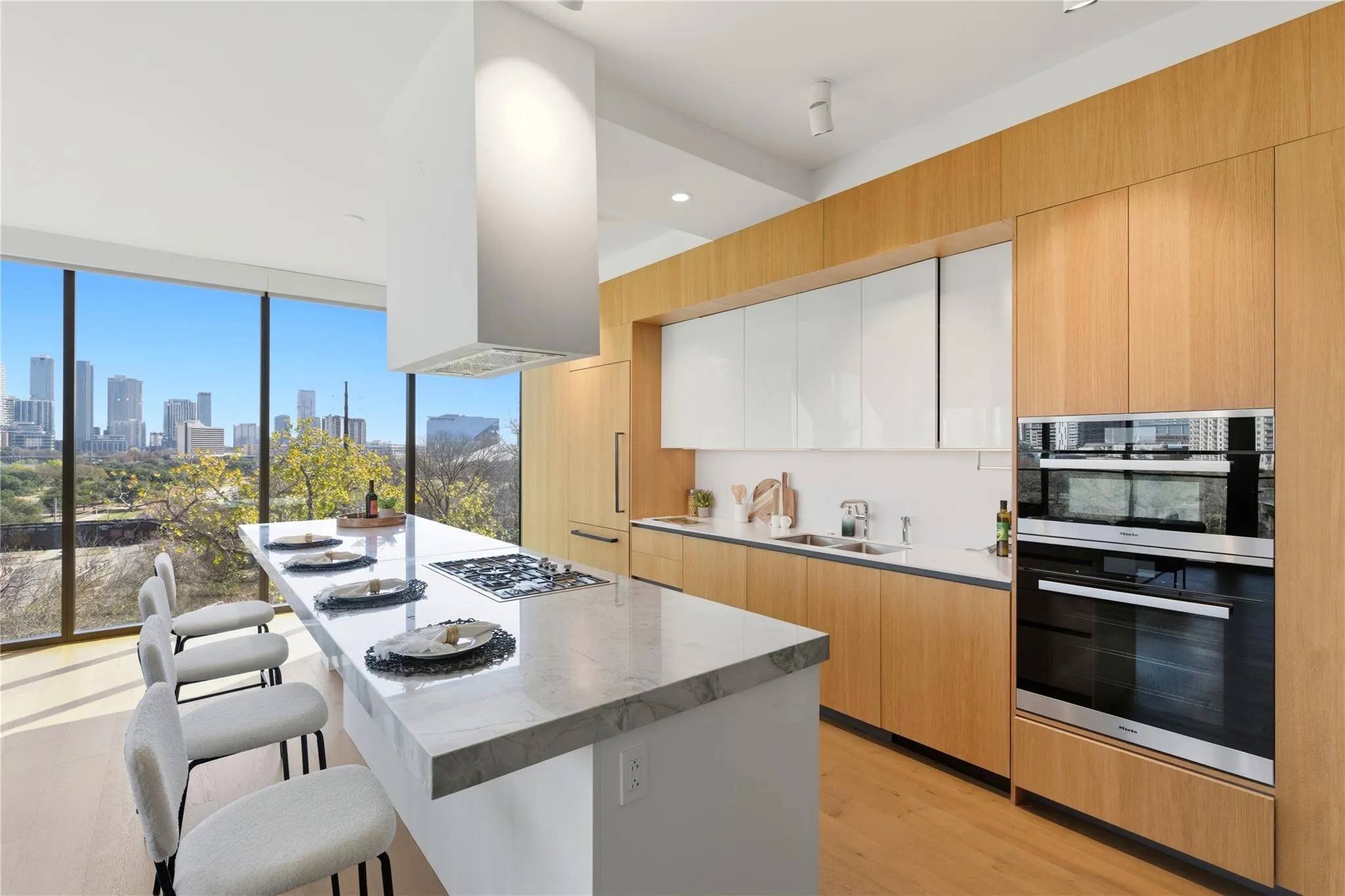 Photo of 1211 W RIVERSIDE DR W #6B, Austin, 78704