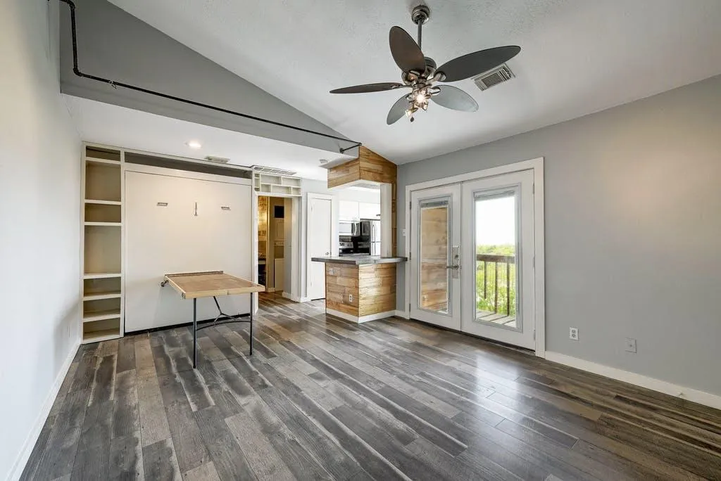 Photo 5 of 6903 DEATONHILL DR #16
