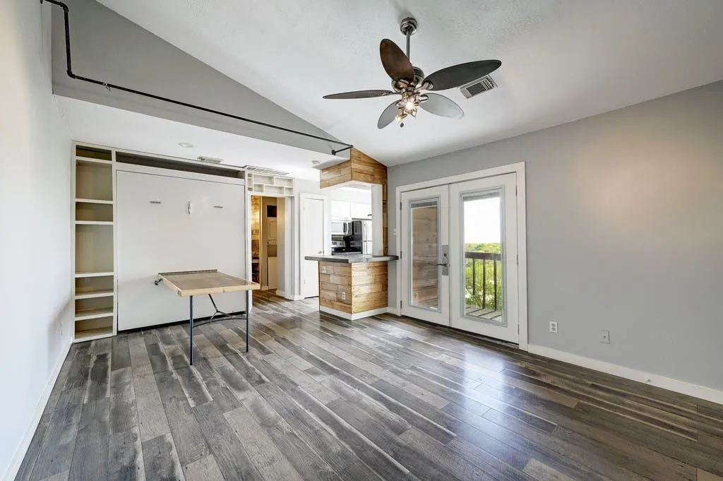 Photo of 6903 DEATONHILL DR #16, Austin, TX, 78745